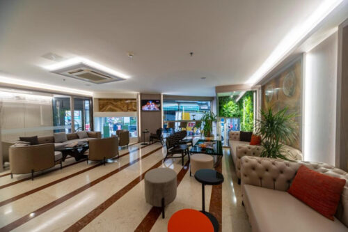 Aprilis Hotel
