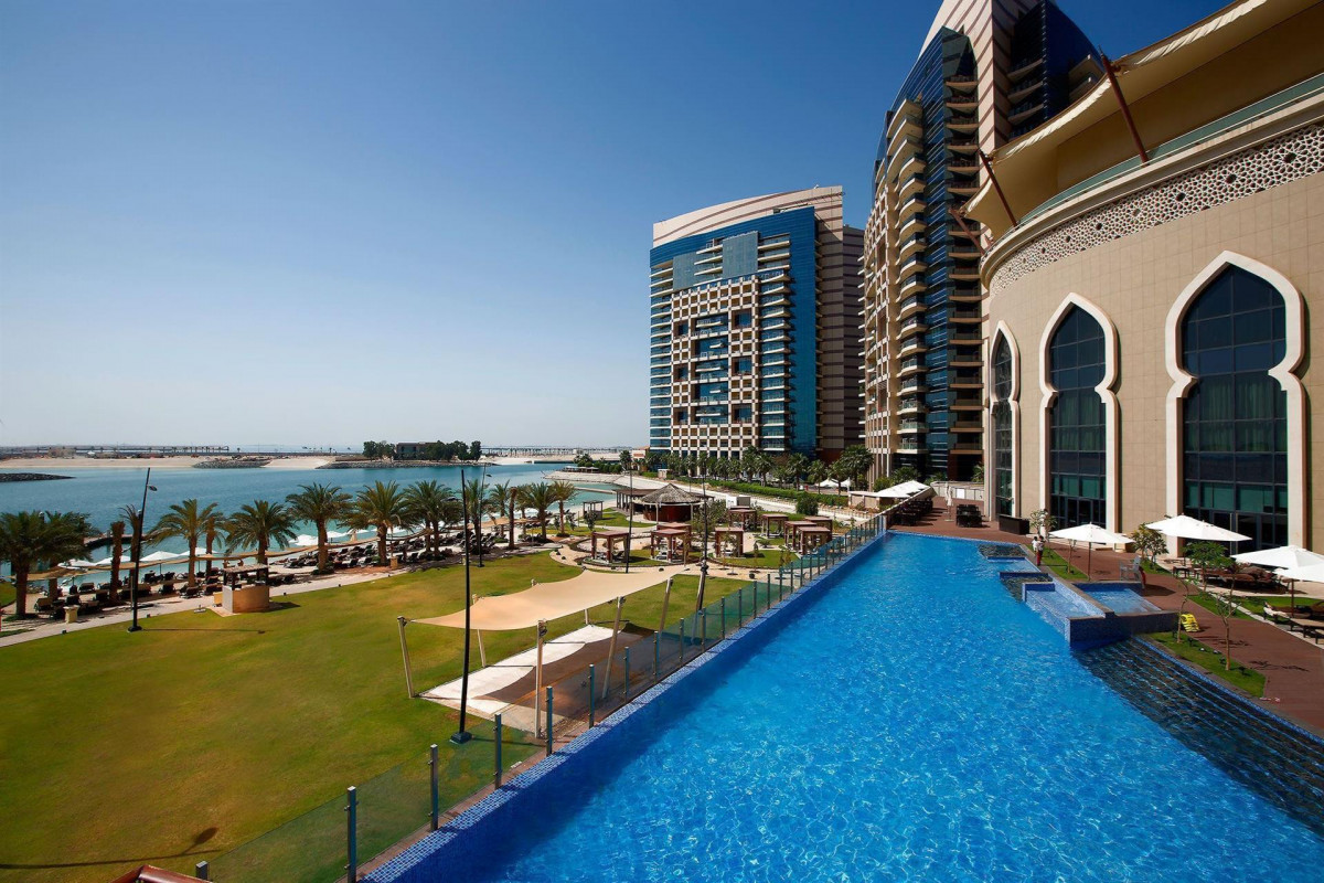 Bab Al Qasr Beach Resort & Spa