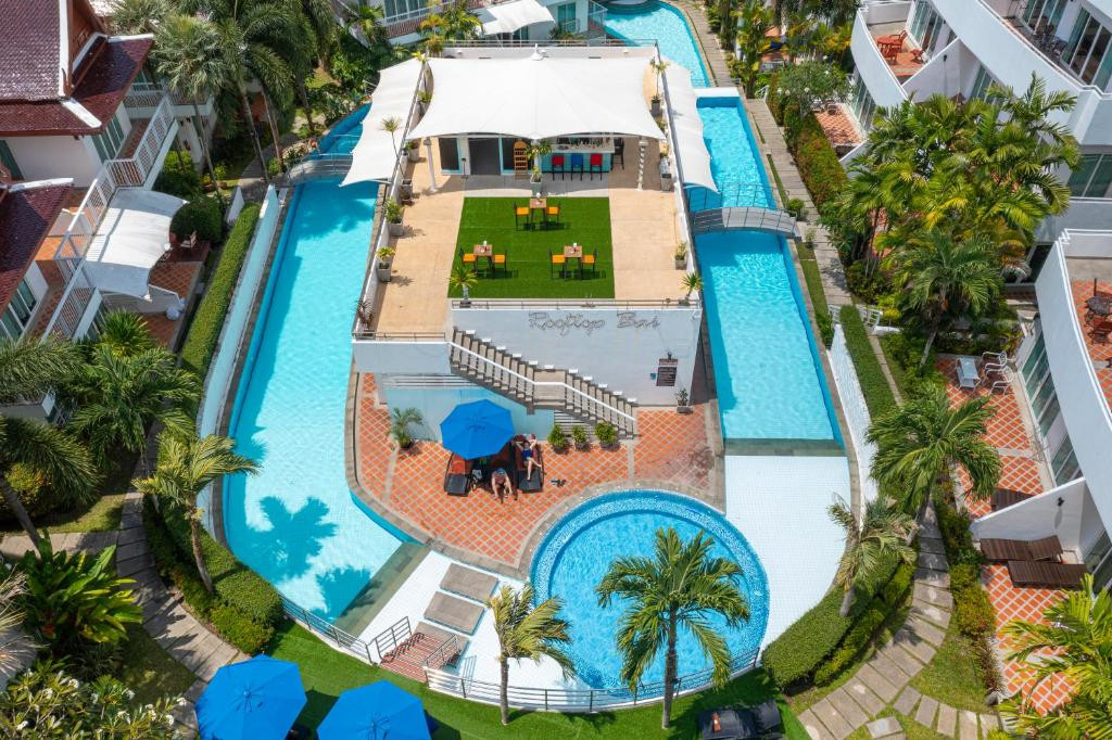 Phunawa Resort (Ex. Karon Sovereign All Suite Resort)