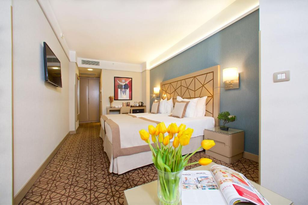 Ramada By Wyndham Istanbul Taksim